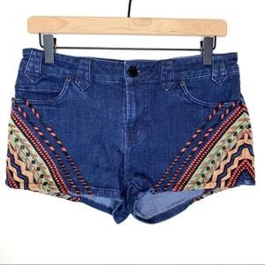 BDG Junior Embroidered 5 Pocket Jean Shorts Size 29 Festival Bohemian